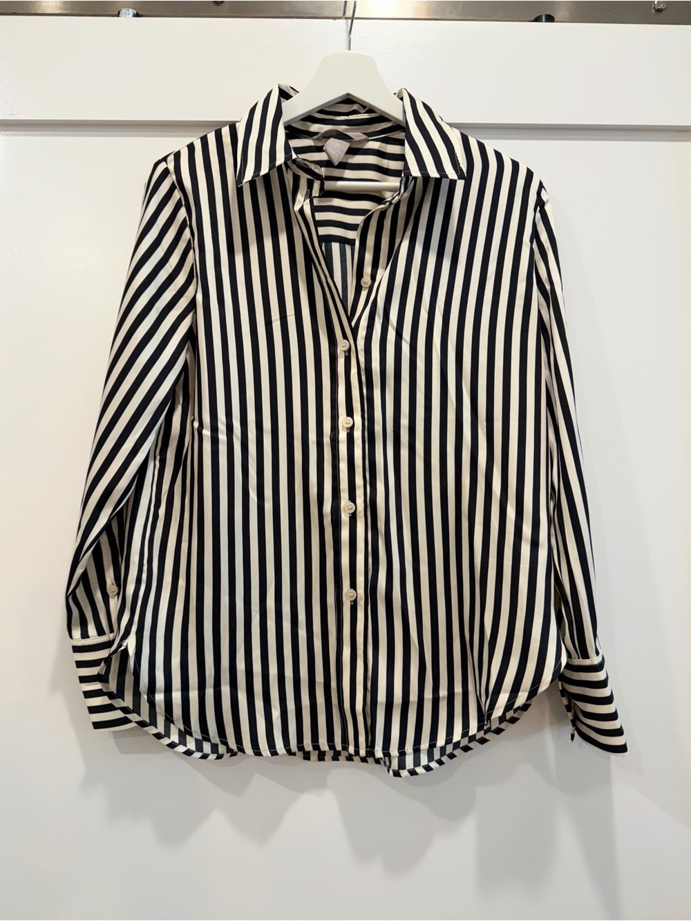H&M Women Black White Striped Button Front Long Sleeve Blouse Shirt Size S